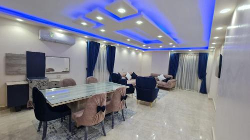 شقق مفروشه تشطيب مودرن علي النيل