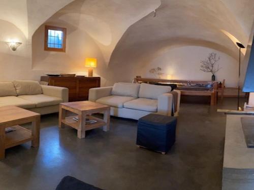 Spacieuse Maison 8 Pers à Serre Chevalier avec Jardin, Balcon et Cheminée - FR-1-762-39