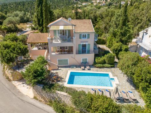 Πισίνα στο ή κοντά στο Garden House, up to 8px 1km from Fiskardo