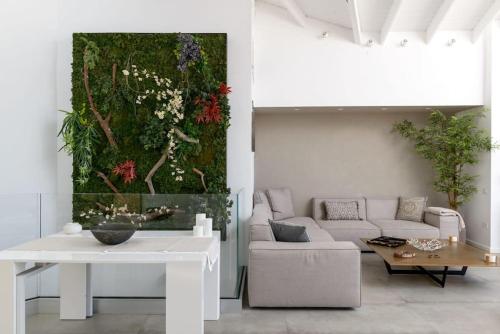 Stunning 4BR Duplex Penthouse by HolyGuest