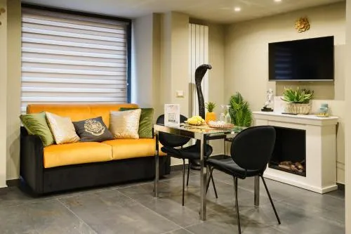 Home dentro il teatro photo 47