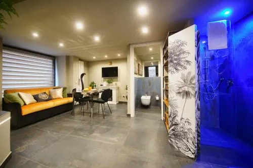 Home dentro il teatro photo 57