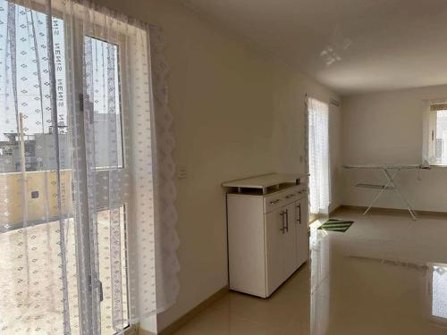 Gallery image of Cozy, Spacious 3 Bedroom Maisonette, 6 to 9 ppl, 1 min walk from Seafront in Marsaxlokk