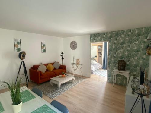 Χώρος καθιστικού στο Bel appartement dans résidence avec balcon