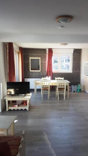 Résidence Les Chalets de Puy Saint Vincent - maeva Home - Appartement 3 Piè 10