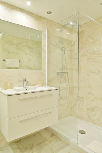 Un baño de Hôtel Pietracap
