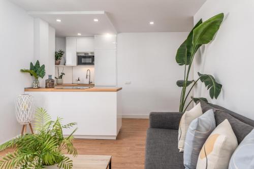SUMMERLAND LUXURY APARTMENT lN LOS CRISTIANOS
