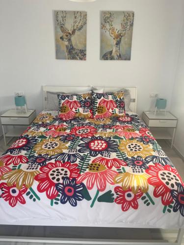 Ένα ή περισσότερα κρεβάτια σε δωμάτιο στο Fuentebravia House