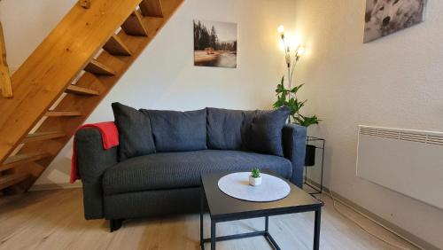 Posezení v ubytování Berg-Büdchen - schnuckelige Maisonette-FeWo - gemütlich und günstig