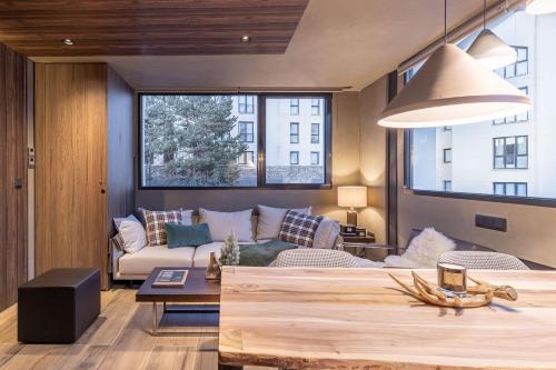 TODOSIERRANEVADA ZONA BAJA - 2 DORMITORIOS DELUXE REFORMADO - JUNTO A LOS TELECABINAS