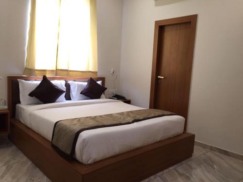 HOTEL PARAS ROYALE – Photos 4