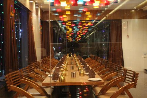 HOTEL PARAS ROYALE – Photos 5