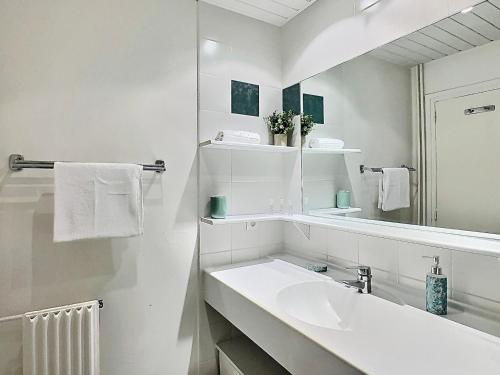 Appartement 3 pièces, 8 pers, ski aux pieds, proche commerces à Tignes