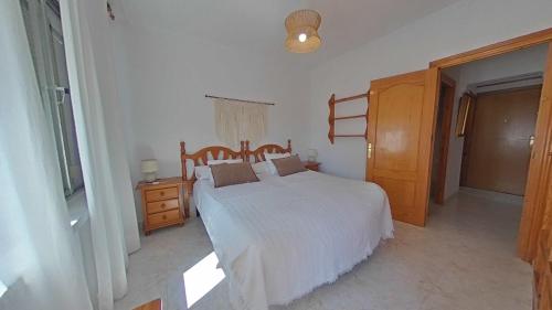 Acogedor en la Carihuela con plaza de garaje garantizada! Sol Montemar