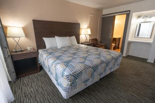 Eastside Lodge Image