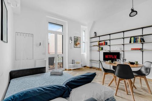 VEN54 -Loreto - Duomo- Modern - Central - Bright
