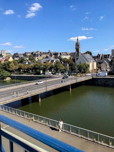 Le moderne - Beau T2 - Belle vue sur les quais - Centre - Tram