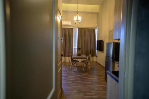 โทรทัศน์และ/หรือระบบความบันเทิงของ City Loft 6 (Stamatina's Luxury Apartments)