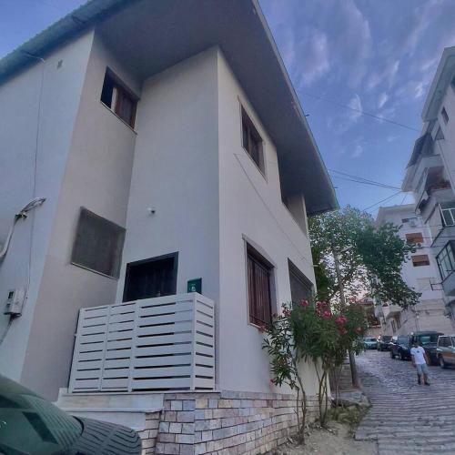 Vila A&M - Imazhi 6