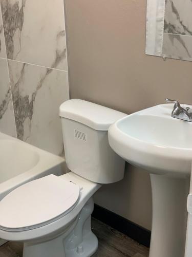 Bathroom sa HomeStay Lodge