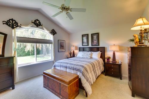 Легло или легла в стая в Central Washington Home about 6 Mi to Downtown Yakima