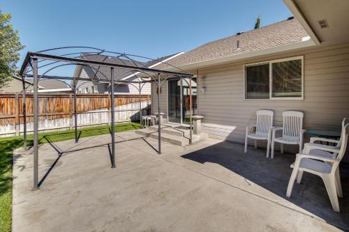 Balkón nebo terasa v ubytování 6 Mi to Dtwn Yakima Central Washington Home