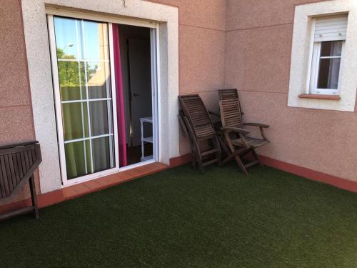 Familia Anfitriona acoge terraza