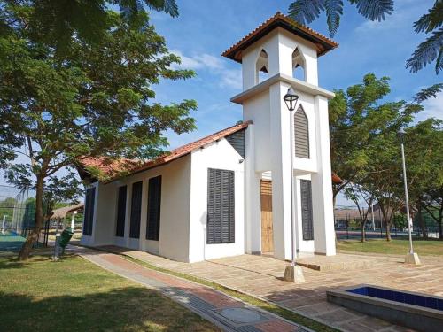 Edificio en el que se encuentra el apartamento