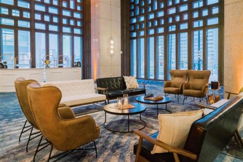 Sheraton Denver Downtown Hotel Image