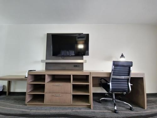 TV a/nebo společenská místnost v ubytování Los Viajeros Inn