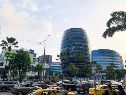 Galería fotográfica de Lujoso depa con vista a todo Guayaquil! en Guayaquil