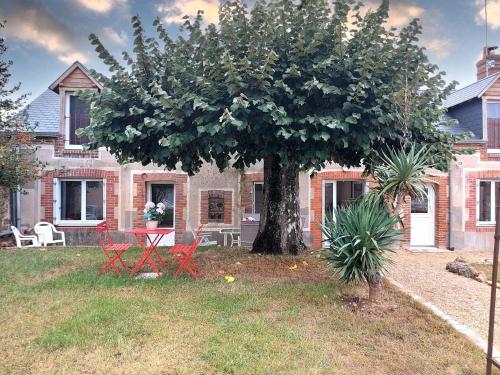 Charmant gîte au cœur de Saint-Christophe, 6 pers, tout confort, Wi-Fi gratuit, proche châteaux et nature - FR-1-581-116