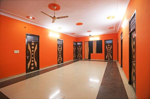 Gallery image of Sangam Guest House in Bhiwāni
