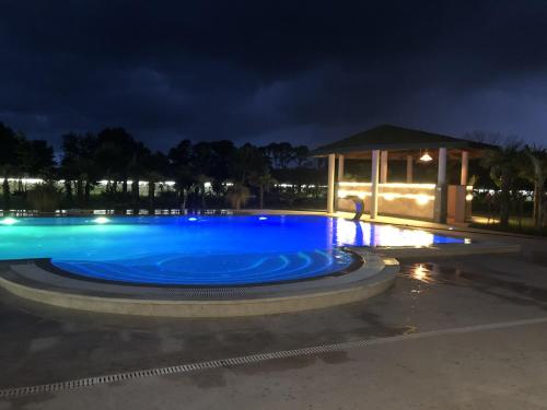 Piscina en o cerca de Villa 100 Palme