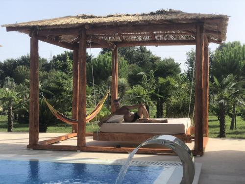Piscina en o cerca de Villa 100 Palme