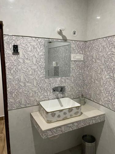 Gallery image of Mrig Valley Resort, Homestay & Banquet in Kandikhal