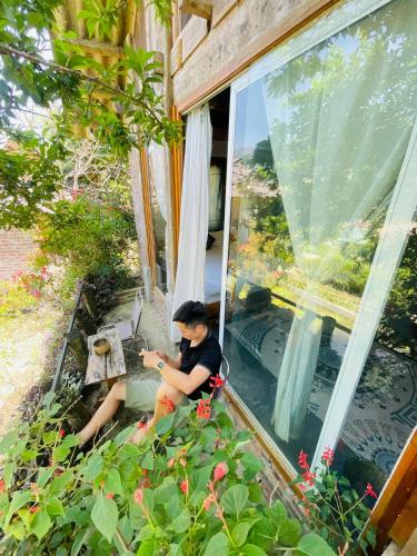 Κήπος έξω από το Cơmlam Eco House
