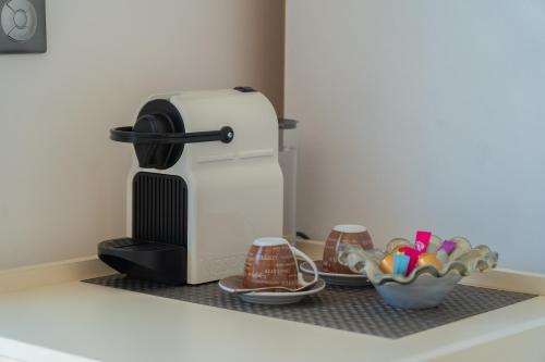 Utensilios para hacer té y café en Villa 100 Palme
