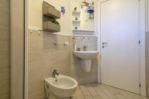 Ένα μπάνιο στο Baia delle mimose vista mare