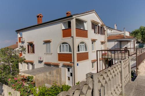 Apartment Nikolina