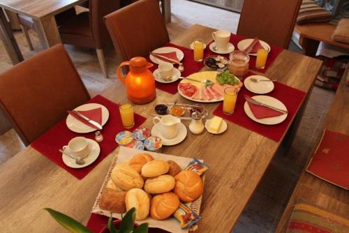 Jídlo v penzionu nebo okolí