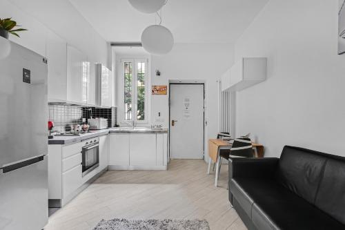 CAV4 - Apartment In The Heart Of Milan -
