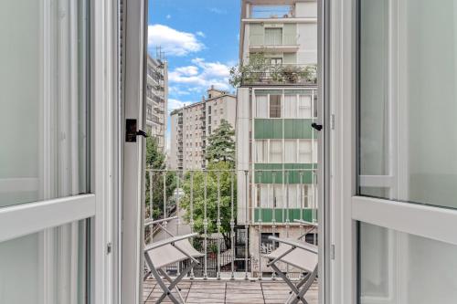 CAV4 - Apartment In The Heart Of Milan -