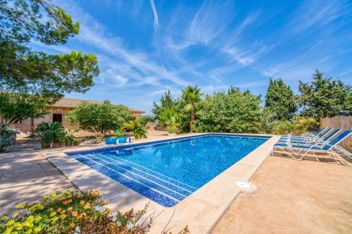 Bazén v ubytování Ideal Property Mallorca - Can Ribas nebo v jeho okolí