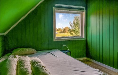 Кровать или кровати в номере Stunning Home In Rindal With Kitchen