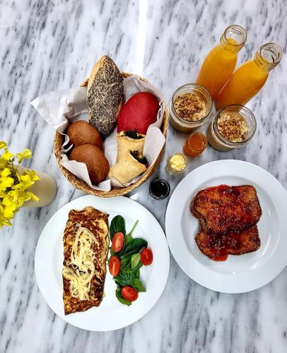 Jídlo v aparthotelu nebo okolí