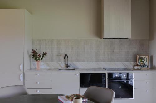 Una cocina o cocineta en Carrajung Estate