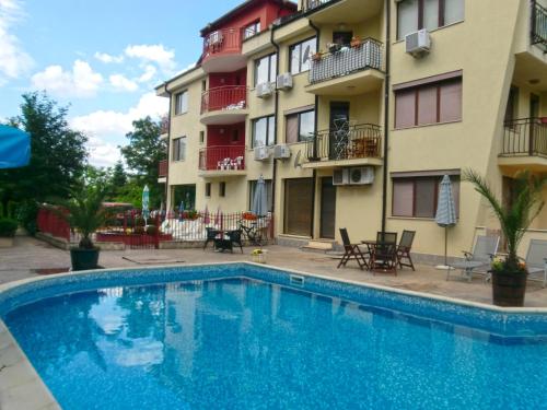 Πισίνα στο ή κοντά στο Guest House Granat