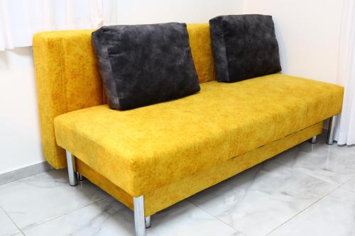 Zona de estar de דירת אירוח vip רק 5 דקות נסיעה מהים חלום של מקום