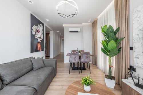 Billede fra billedgalleriet på Luxury Modern Full Seaview Retreat i Durrës